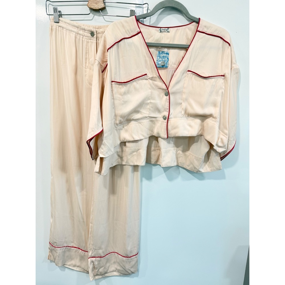 Free People Intimately Satin Pajama Set Sugar Pink Red Piping XS NEW - Picture 4 of 14